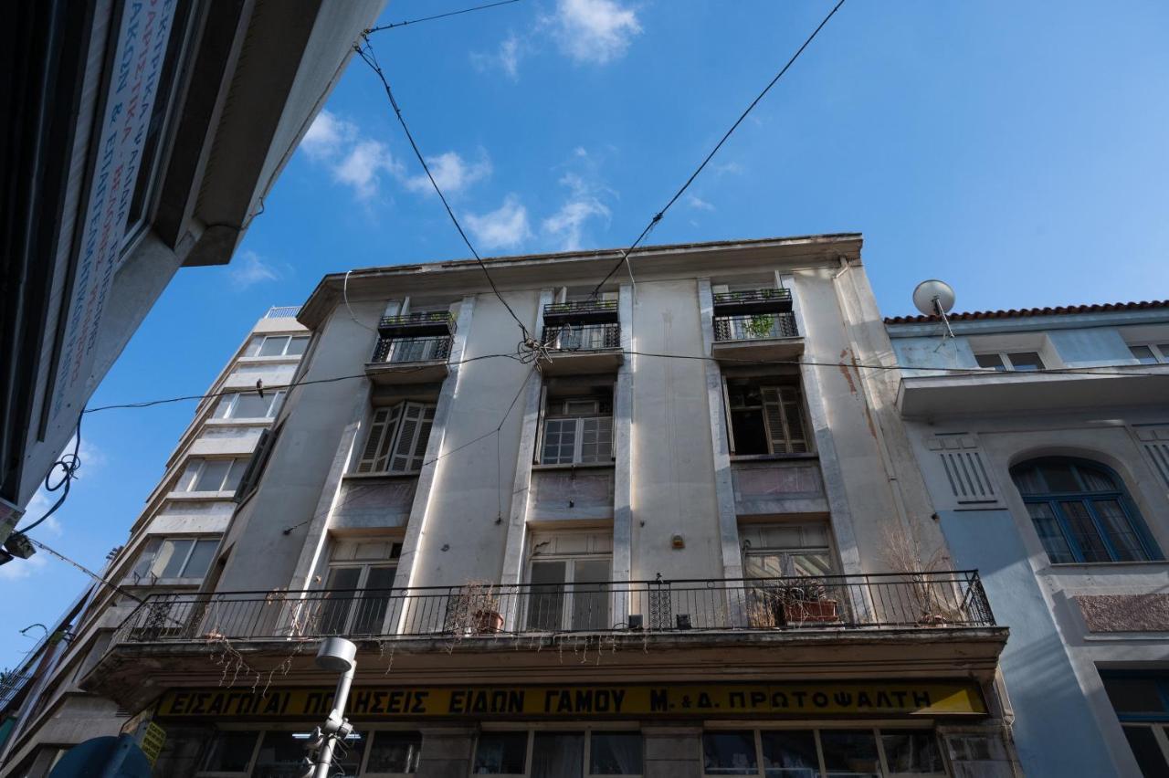 Polytimon, An Athenian Neoclassical Apartment Atenas Exterior foto