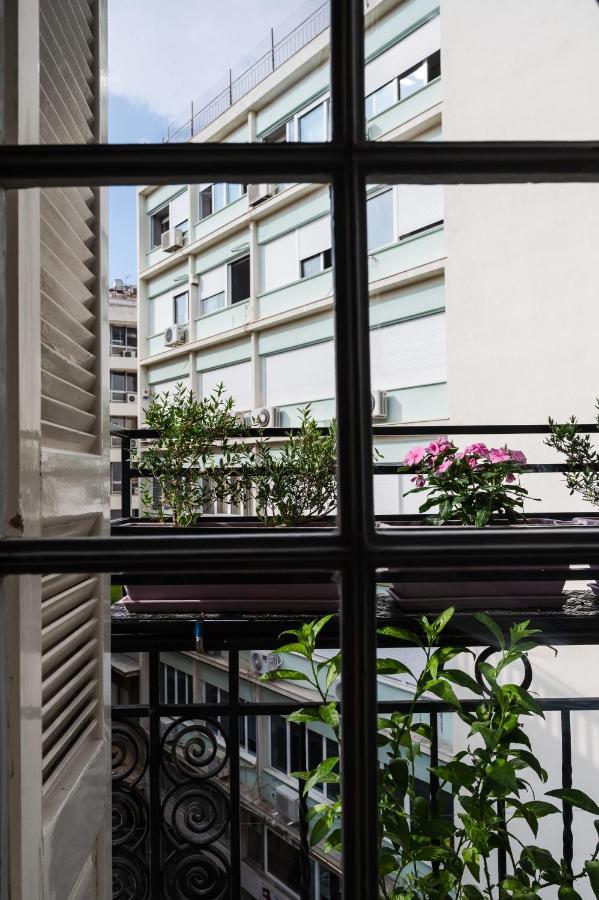 Polytimon, An Athenian Neoclassical Apartment Atenas Exterior foto