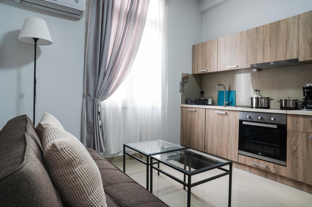 Polytimon, An Athenian Neoclassical Apartment Atenas Exterior foto